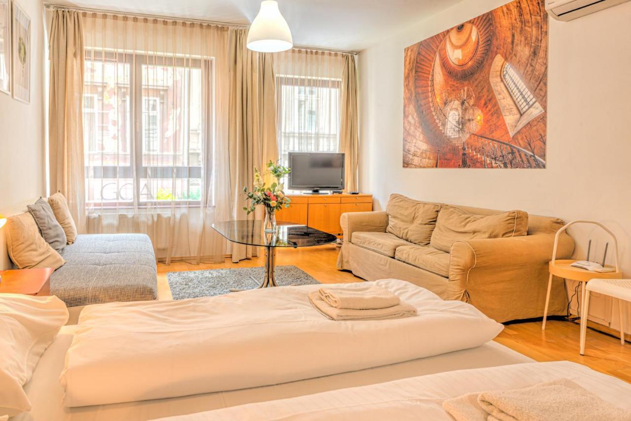 Central Downtown Apartments Budapest Exterior foto